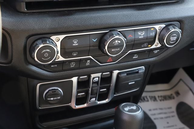 2025 Jeep Wrangler 4-Door Summit 4x4