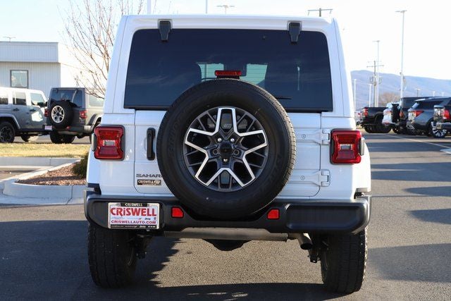 2025 Jeep Wrangler 4-Door Sahara 4x4