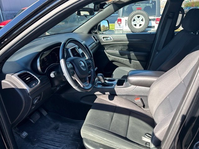 2019 Jeep Grand Cherokee Laredo 4x4