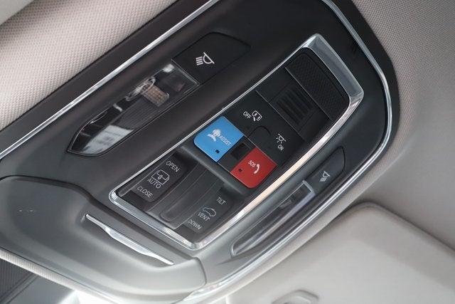 2023 Jeep Grand Cherokee Laredo 4x4