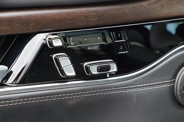 2024 Jeep Grand Wagoneer L 4x4