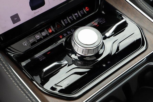2024 Jeep Grand Wagoneer L 4x4