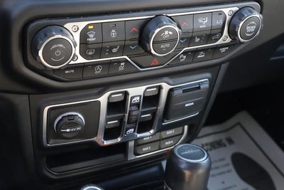 2020 Jeep Gladiator Overland 4x4