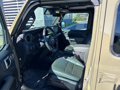 2025 Jeep Gladiator Mojave X