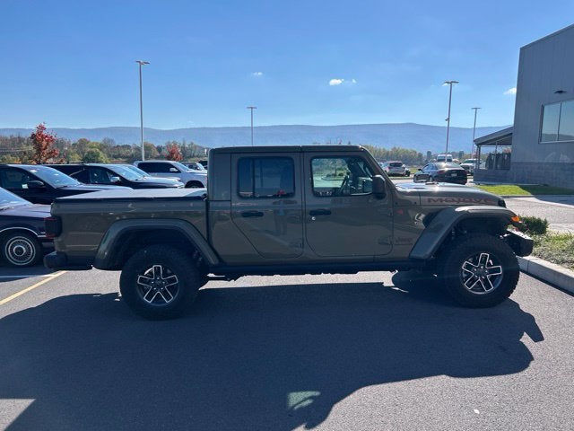 2025 Jeep Gladiator Mojave X