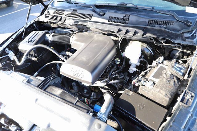 2024 RAM 1500 Classic SLT Quad Cab 4x4 6'4' Box