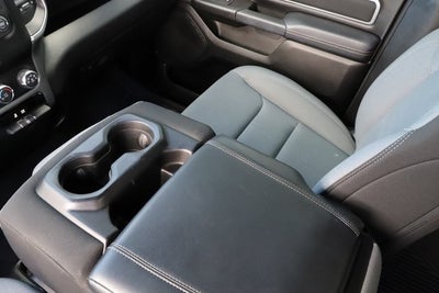 2024 RAM 1500 Big Horn Crew Cab 4x4 5'7' Box