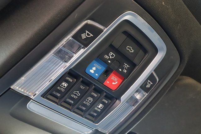 2019 RAM 1500 Limited Crew Cab 4x4 5'7' Box