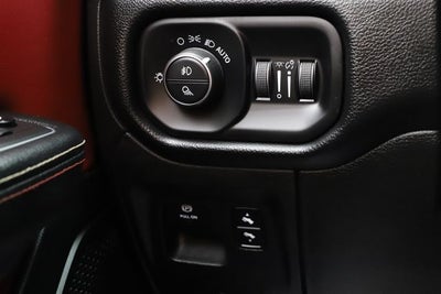 2019 RAM 1500 Rebel Crew Cab 4x4 5'7' Box