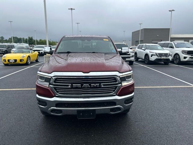 2019 RAM 1500 Laramie Crew Cab 4x4 6'4' Box