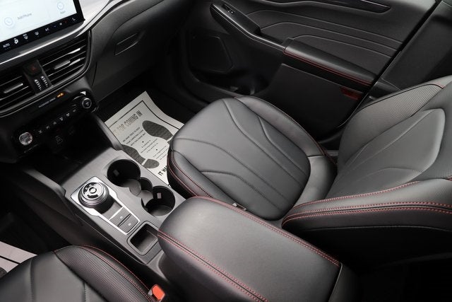 2025 Ford Escape ST-Line Elite