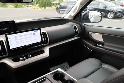2025 Ford Expedition Active MAX