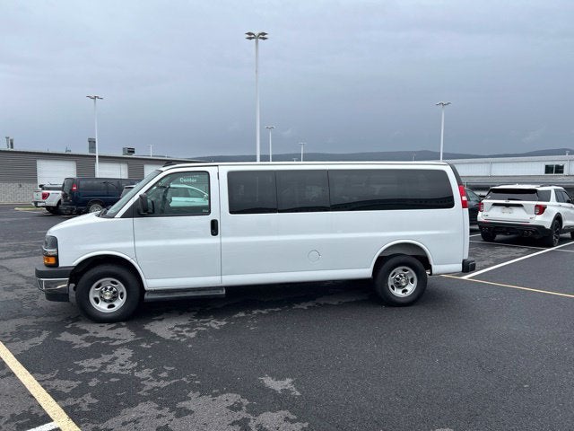 2025 Chevrolet Express Passenger RWD 3500 Extended Wheelbase LT