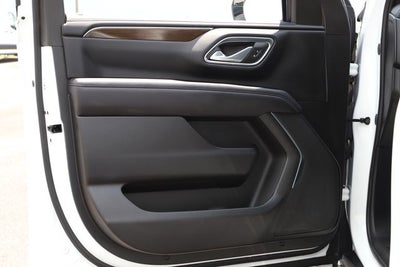 2024 GMC Yukon XL 4WD SLE