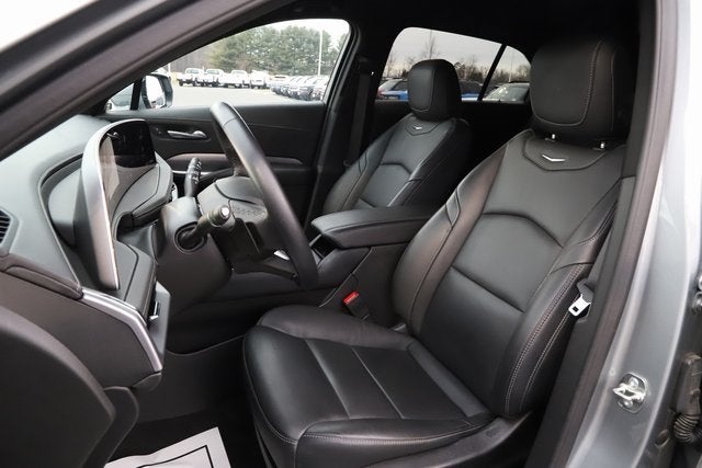 2025 Cadillac XT4 AWD Premium Luxury