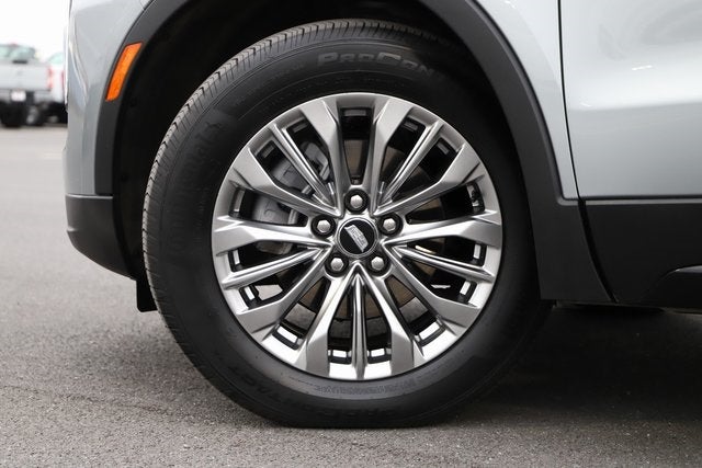 2025 Cadillac XT4 AWD Premium Luxury