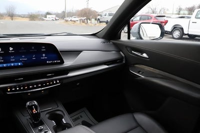 2025 Cadillac XT4 AWD Premium Luxury