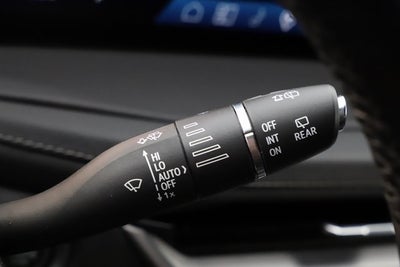 2025 Cadillac XT4 AWD Premium Luxury