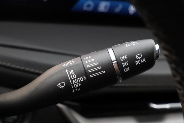 2025 Cadillac XT4 AWD Premium Luxury