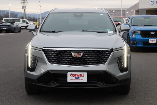 2025 Cadillac XT4 AWD Premium Luxury