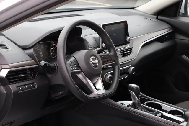 2023 Nissan Altima SV FWD