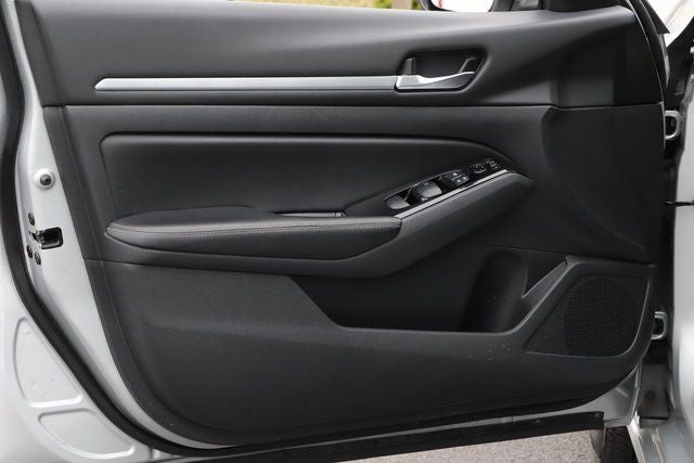 2023 Nissan Altima SV FWD