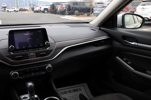 2023 Nissan Altima SV FWD