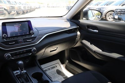2025 Nissan Altima SV FWD
