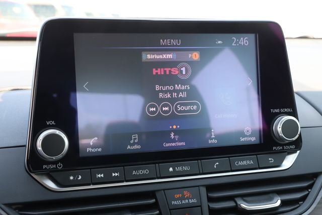 2025 Nissan Altima SV FWD