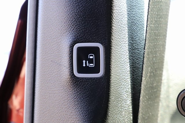 2020 Chrysler Pacifica AWD Launch Edition