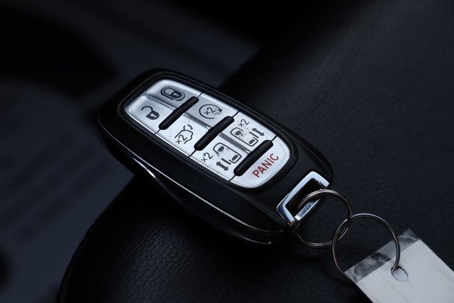 2020 Chrysler Pacifica AWD Launch Edition