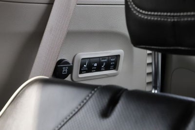 2022 Chrysler Pacifica Limited AWD
