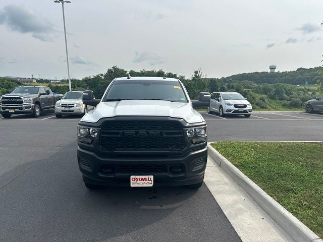 2024 RAM 3500 Tradesman Crew Cab 4x4 8' Box