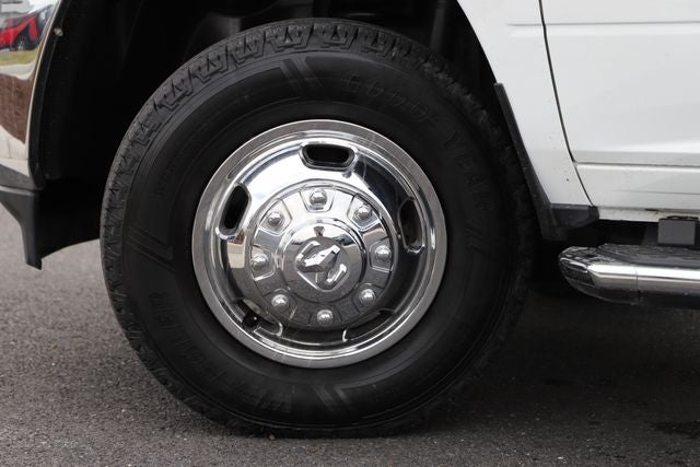 2024 RAM 3500 Tradesman Crew Cab 4x4 8' Box