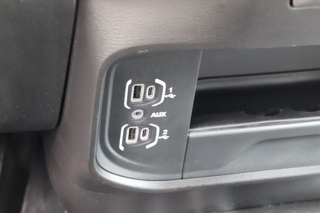 2024 RAM 3500 Tradesman Crew Cab 4x4 8' Box