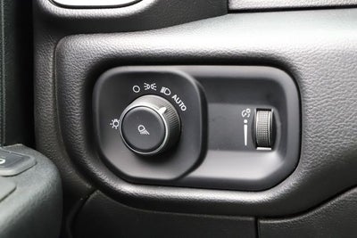 2024 RAM 3500 Tradesman Crew Cab 4x4 8' Box