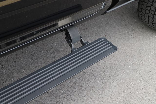 2022 RAM 2500 Laramie Crew Cab 4x4 6'4' Box