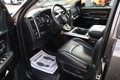 2017 RAM 2500 Laramie Crew Cab 4x4 6'4' Box