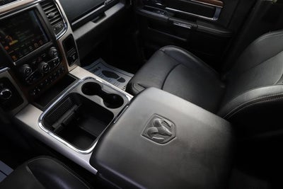 2017 RAM 2500 Laramie Crew Cab 4x4 6'4' Box