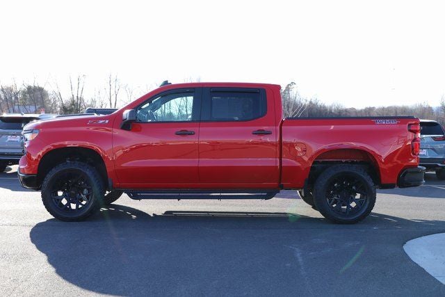 2024 Chevrolet Silverado 1500 4WD Crew Cab Short Bed Custom Trail Boss
