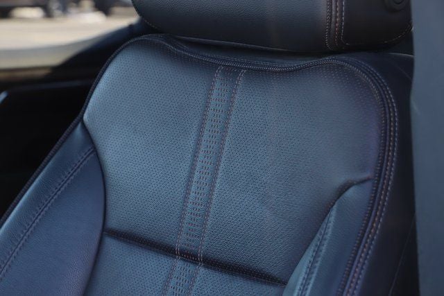 2023 Chevrolet Silverado 1500 4WD Crew Cab Short Bed High Country