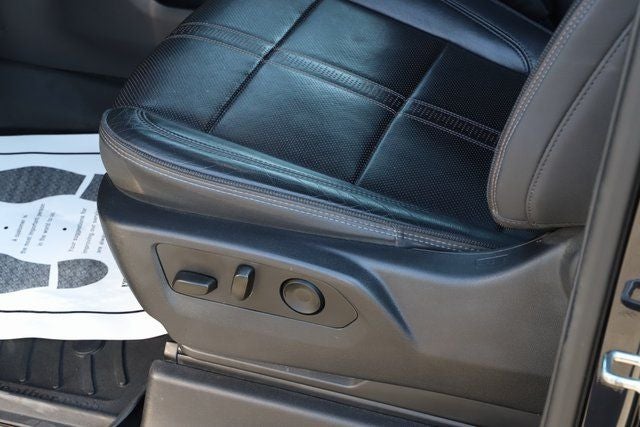 2023 Chevrolet Silverado 1500 4WD Crew Cab Short Bed High Country