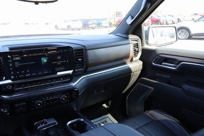 2023 Chevrolet Silverado 1500 4WD Crew Cab Short Bed High Country