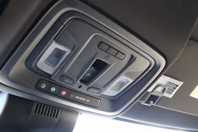 2023 Chevrolet Silverado 1500 4WD Crew Cab Short Bed High Country