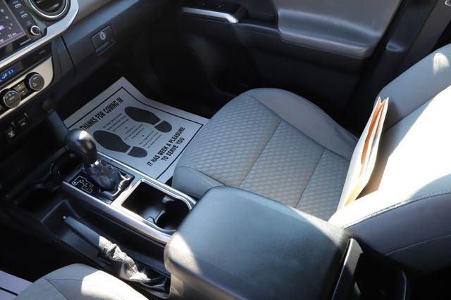 2022 Toyota Tacoma SR5 V6