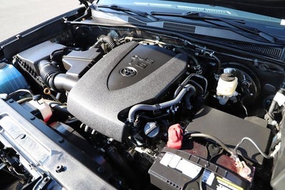 2022 Toyota Tacoma SR5 V6