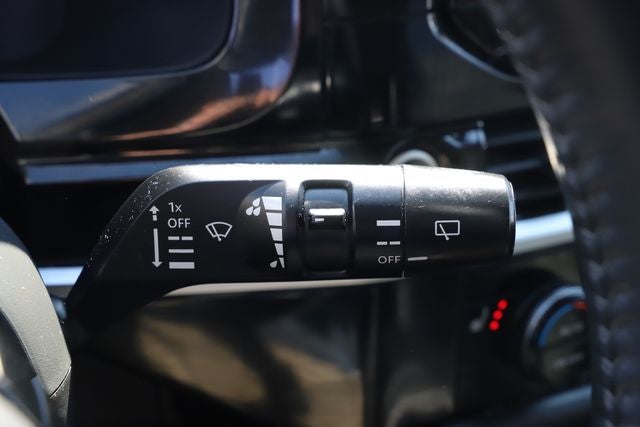 2022 Nissan Pathfinder SV 4WD