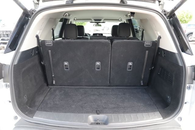2025 Nissan Pathfinder SV 4WD