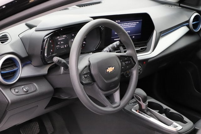 2025 Chevrolet Trax FWD LS
