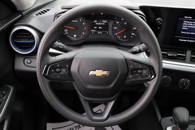 2025 Chevrolet Trax FWD LS